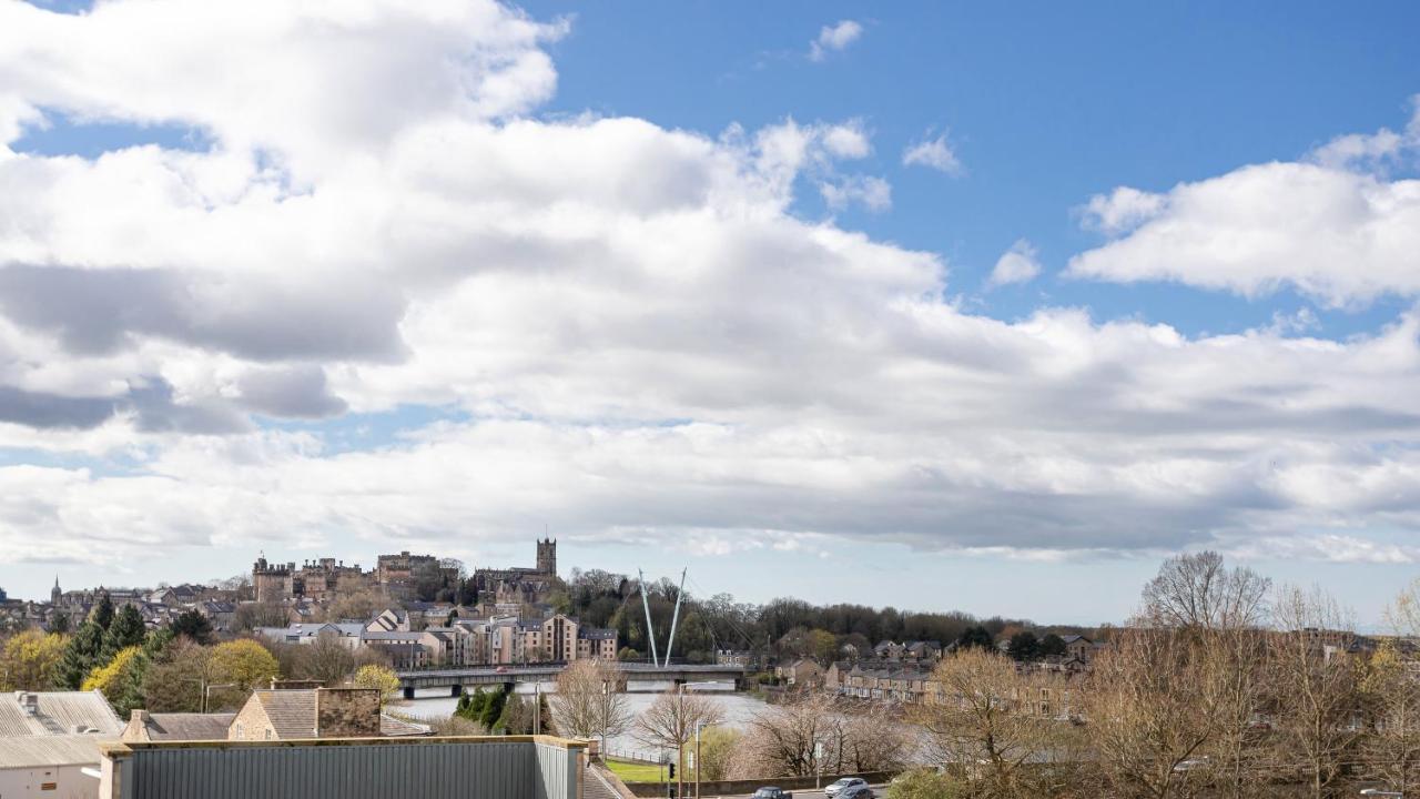 Bridge Square Apartments Lancaster Buitenkant foto